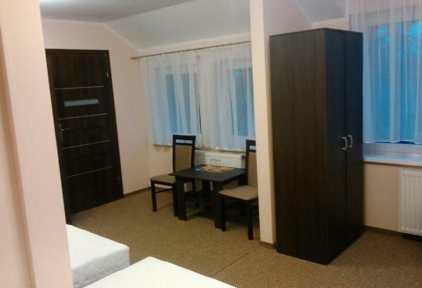 ファミリールーム, Dom Weselny Zielony Zakątek