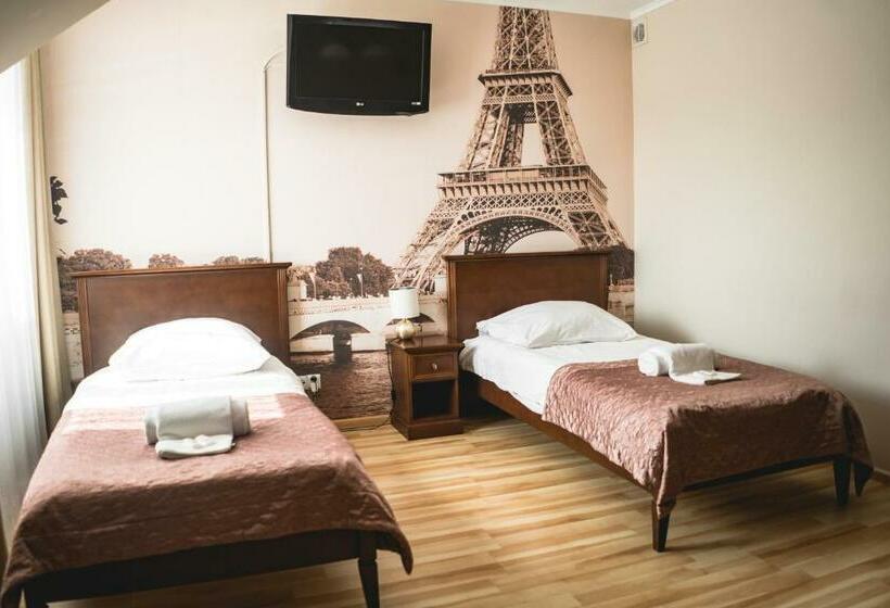 Номер Стандарт, Dworek Helena