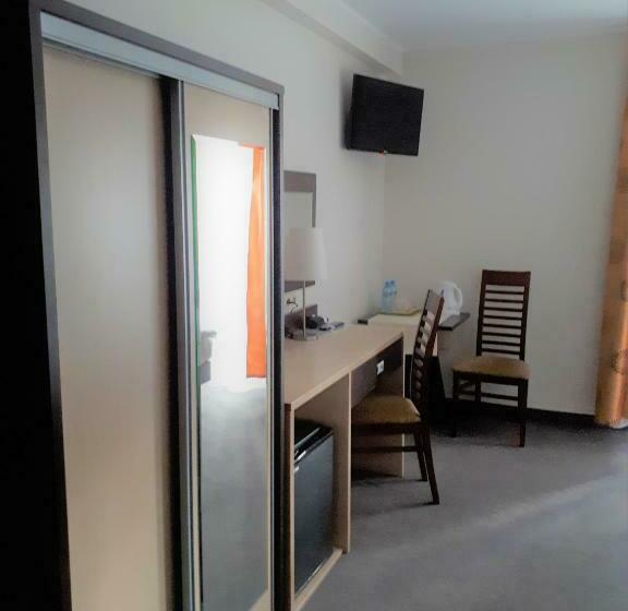 Номер Стандарт, Eljot