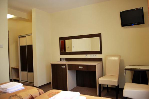 Номер Стандарт, Eljot