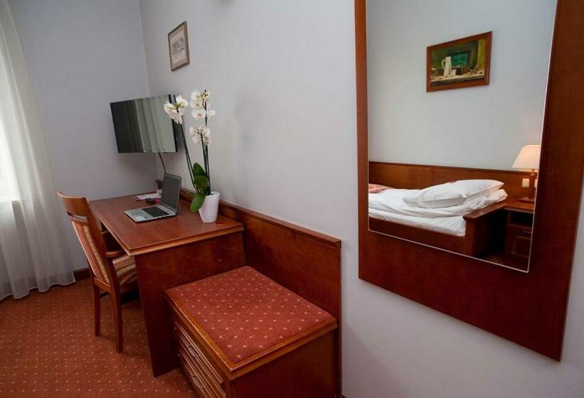 غرفة قياسية فردية, Eurohotel Swarzędz