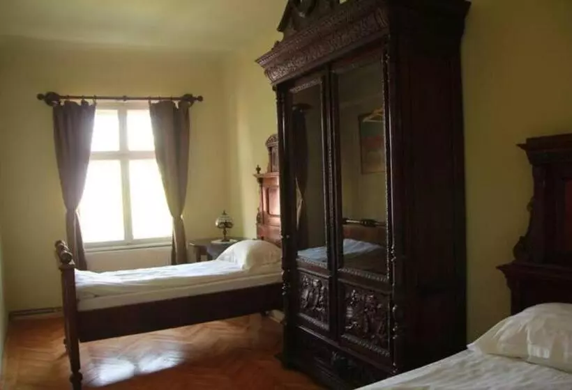 ファミリールーム, Fronius Boutique Residence