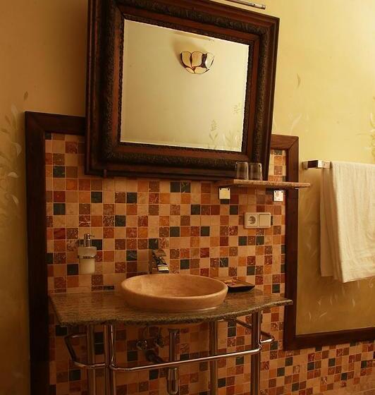 اتاق استاندارد, Fronius Boutique Residence