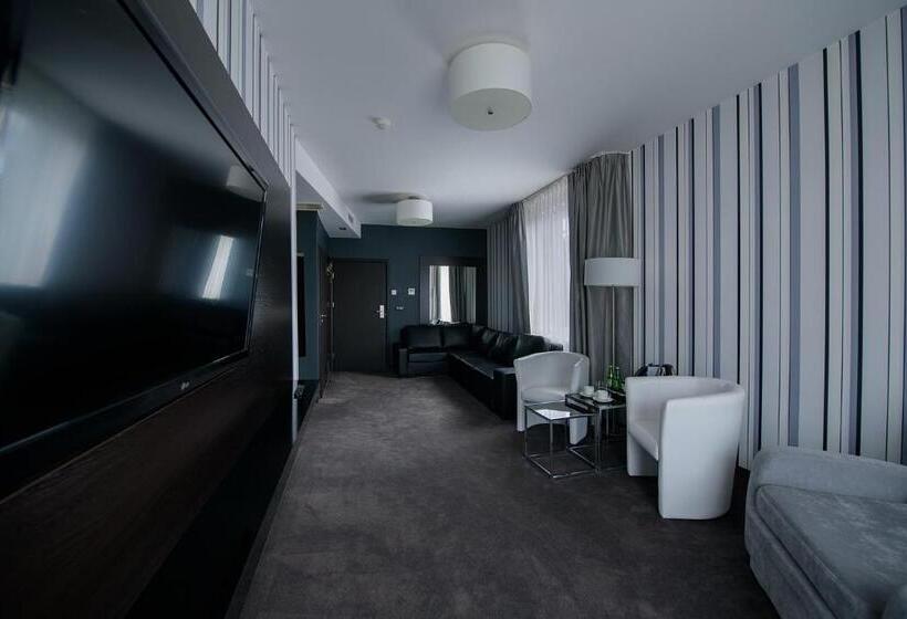 סוויטה, Grafit