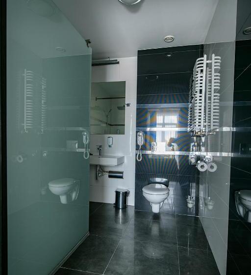 סוויטה, Grafit