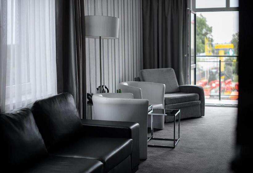 סוויטה, Grafit