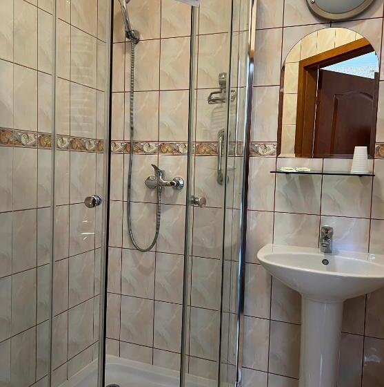 חדר סטנדרט, I Restauracja Castle