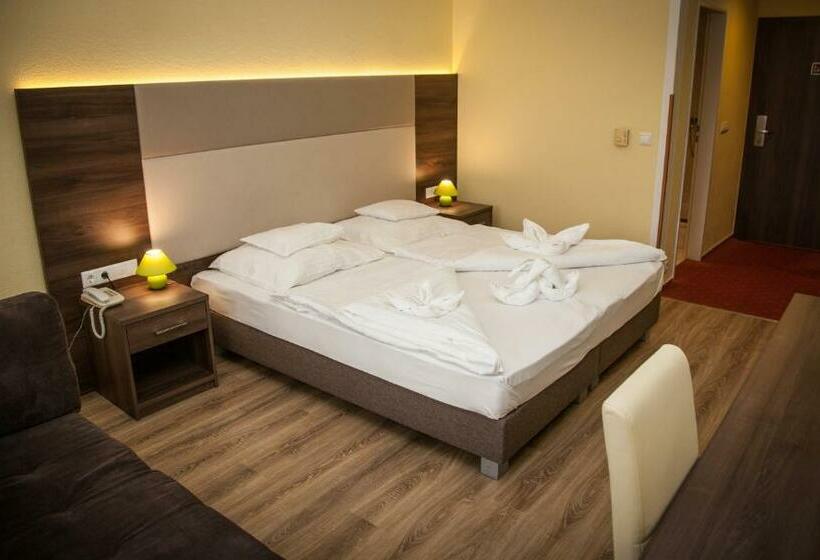 חדר סטנדרט, Jade Hotel Ezüsthíd