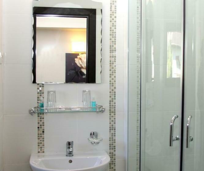 スタンダードルーム, King