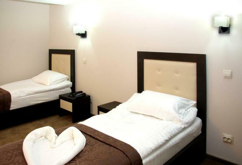 スタンダードルーム, King