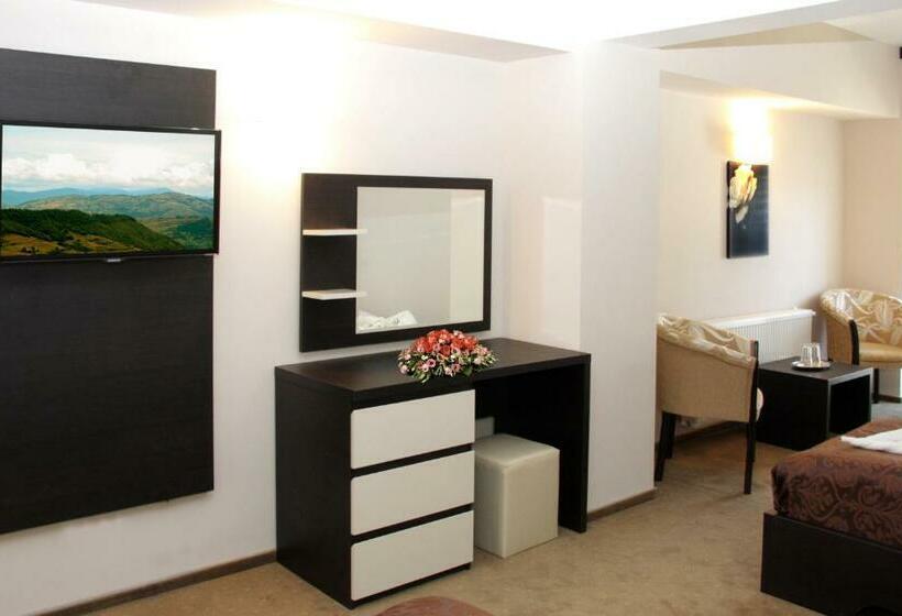 スタンダードルーム, King