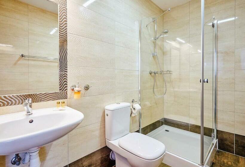 プレミアムルーム, Mużakowski