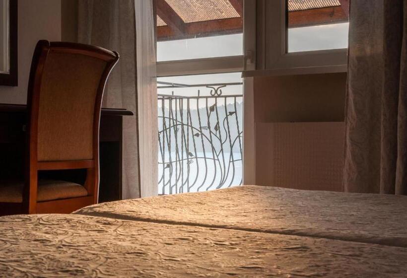 Номер Стандарт Трехместный, Na Skarpie