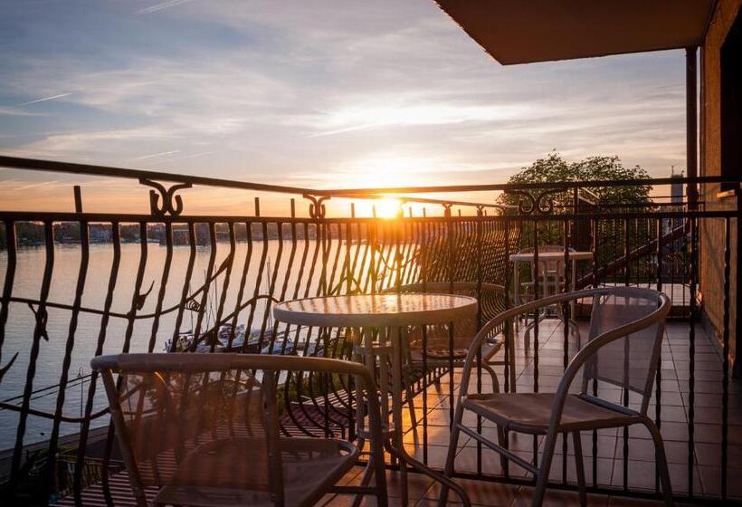 Номер Стандарт Трехместный, Na Skarpie