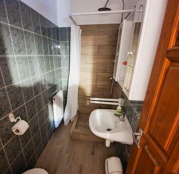 Номер Стандарт, Napsugár Panzió