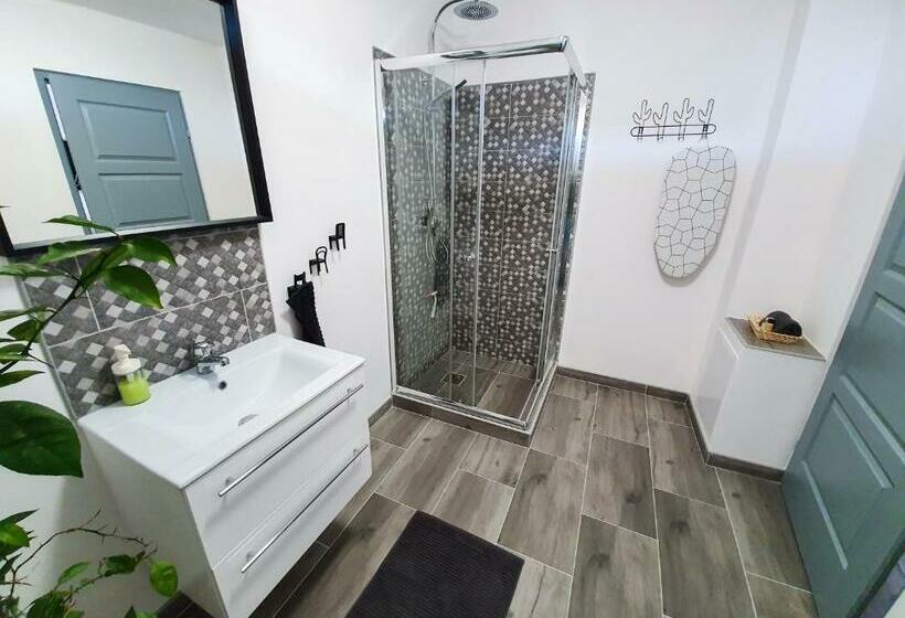 Апартаменты 1 Спальня, Napsugár Panzió