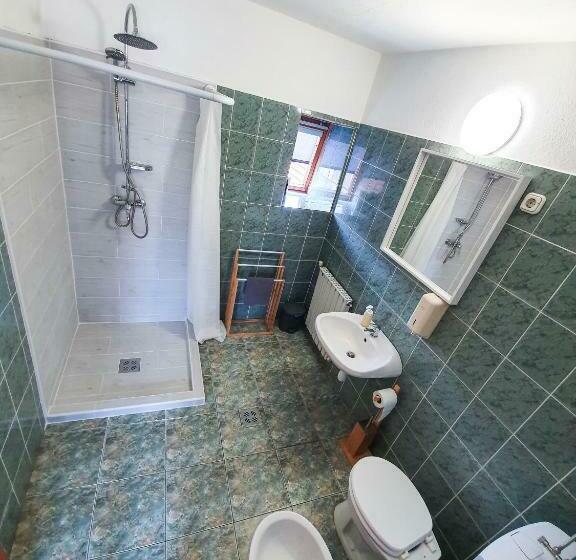 Апартаменты 1 Спальня, Napsugár Panzió