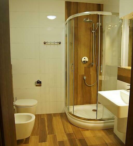 スタンダードシングルルーム, Neo Międzyrzecz