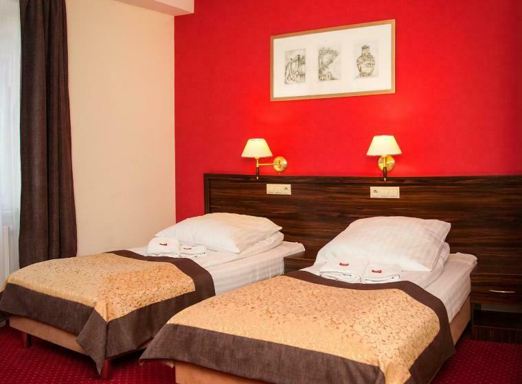 Quarto Deluxe, Pikul