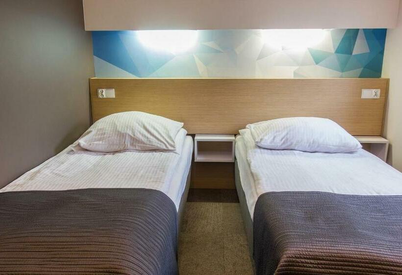 اتاق استاندارد, Platan