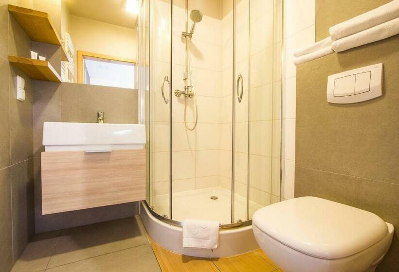 اتاق استاندارد, Platan