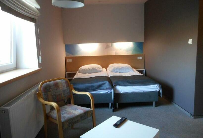 اتاق استاندارد, Platan