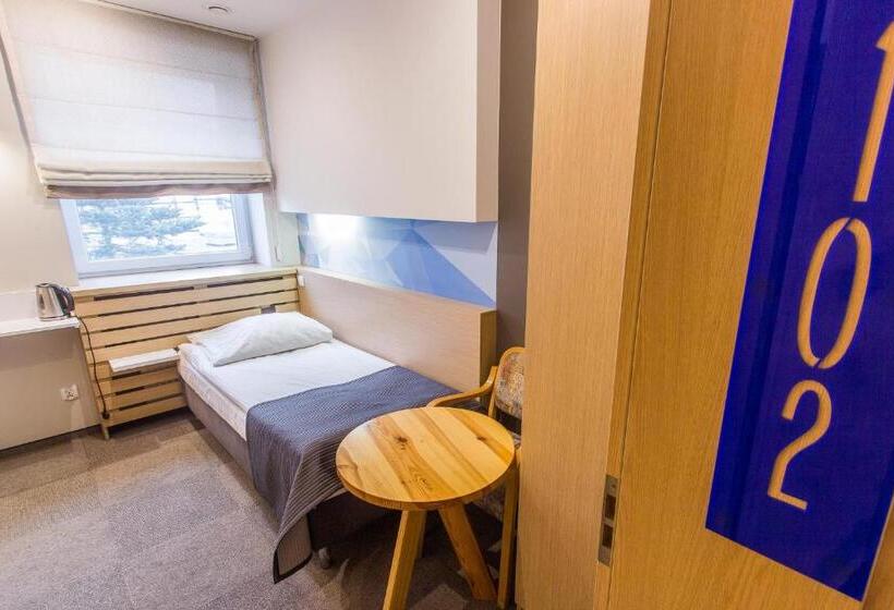 اتاق استاندارد یک نفره, Platan