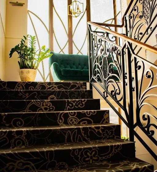 חדר סטנדרט, Pruski