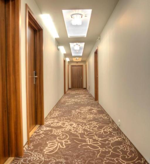 חדר סטנדרט, Pruski