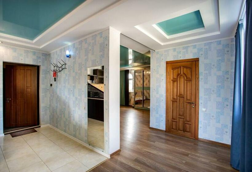 آپارتمان 1 خوابه, Tihaya Gavan