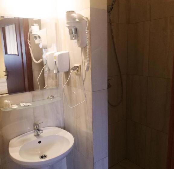 标准间带漩涡浴缸, Venecia Palace