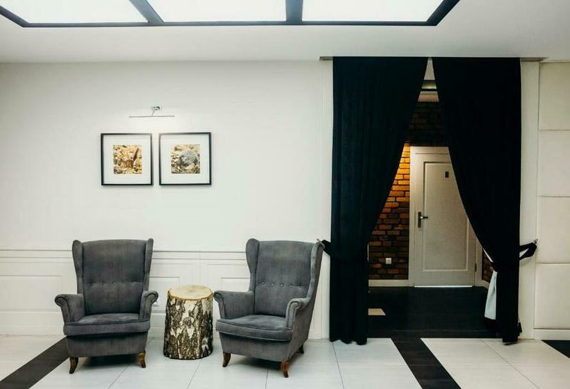 Номер Стандарт, Leśne Ustronie