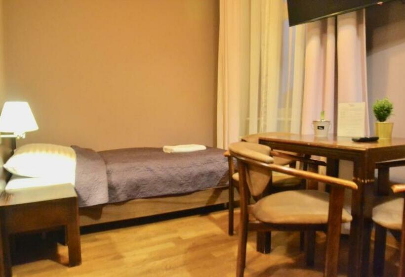 חדר סטנדרט לשלושה, Villa Neve