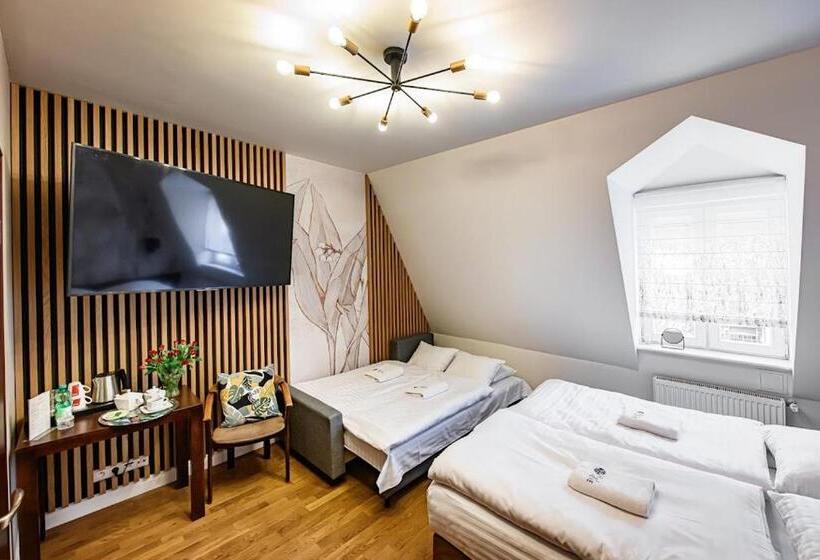 חדר סטנדרט לשלושה, Villa Neve