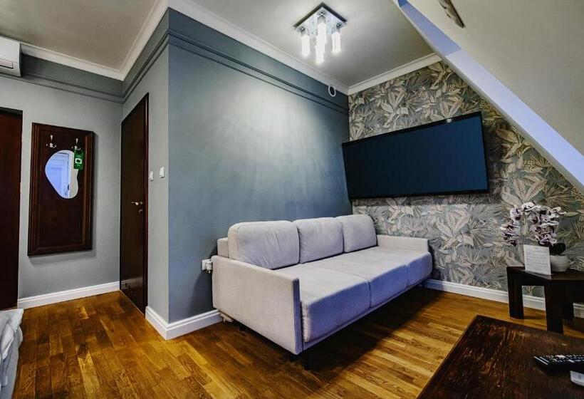 חדר סטנדרט לארבעה, Villa Neve