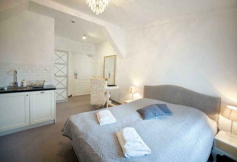 إستوديو قياسى, Willa Puck