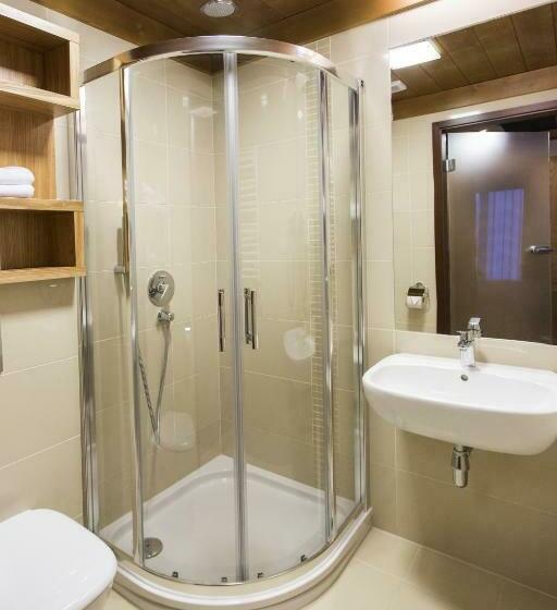 スタンダードルーム, Zbójnicówka