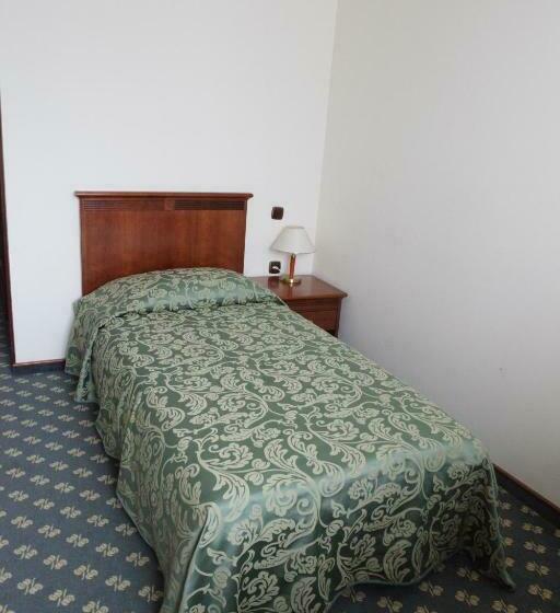 اتاق استاندارد یک نفره, Zvezda