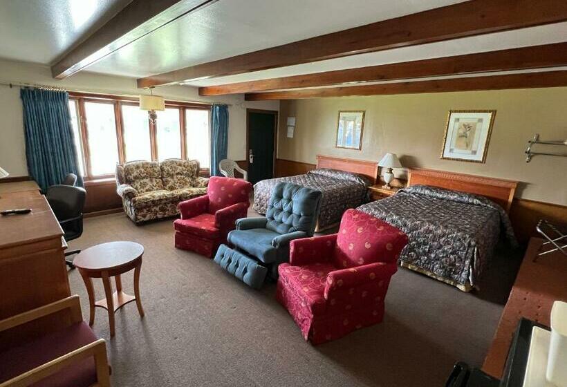 חדר דלוקס, Spinning Wheel Motel