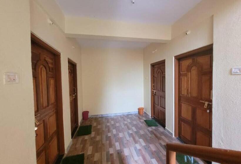 Семейный Номер, Agatya B&b Center