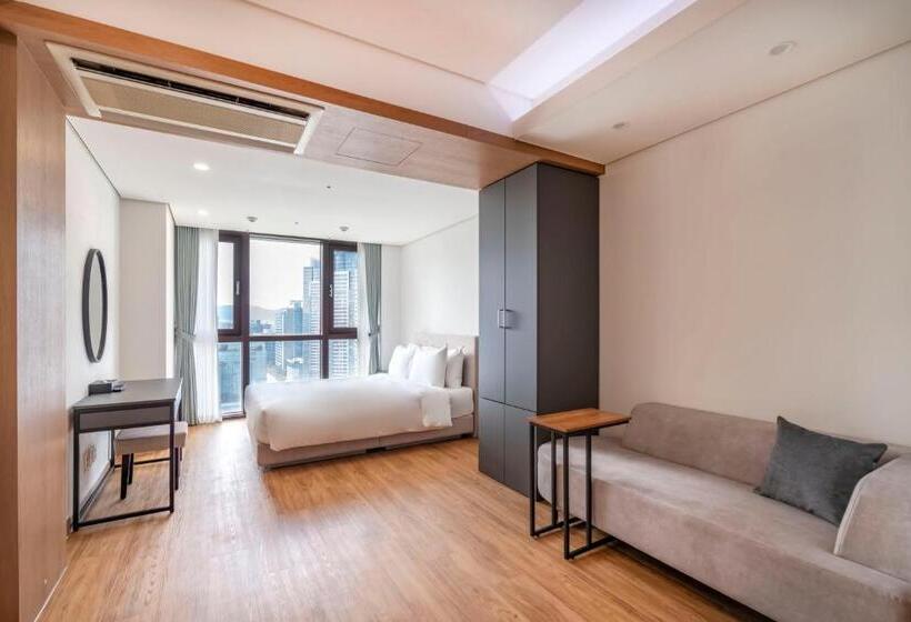 디럭스 룸, Centum Convention Hotel In Centum