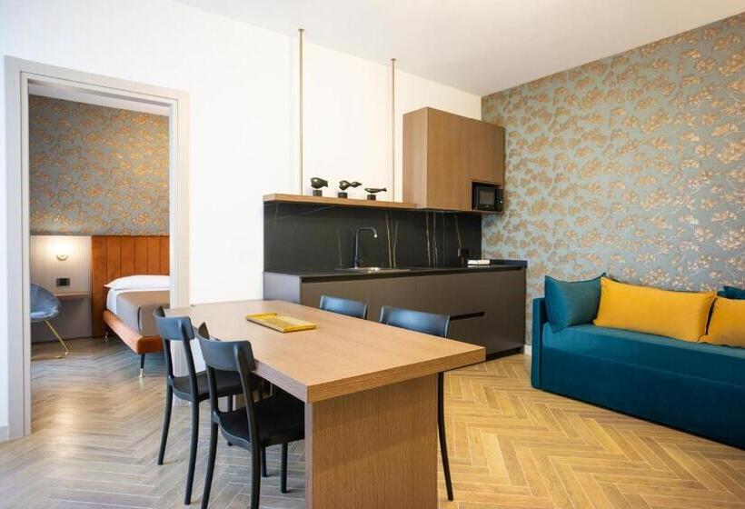 Apartamento 1 Dormitório com Sacada, Gobetti Apartsuite