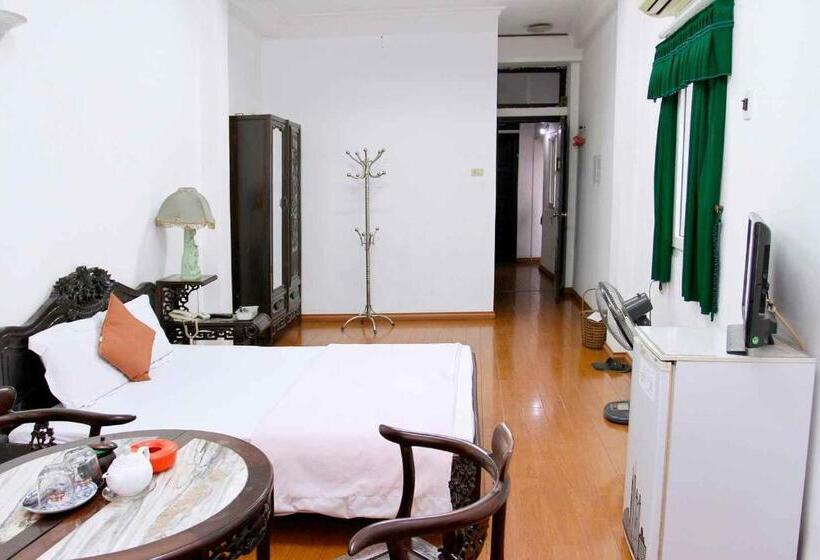 اتاق استاندارد, Hoàng Cường Hotel 15 Nguyễn Thái Học