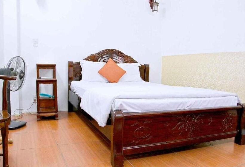 اتاق استاندارد یک نفره, Hoàng Cường Hotel 15 Nguyễn Thái Học