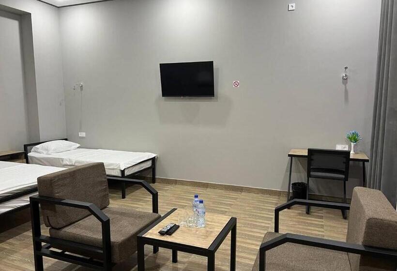 اتاق سوپریور خانوادگی, Karaman