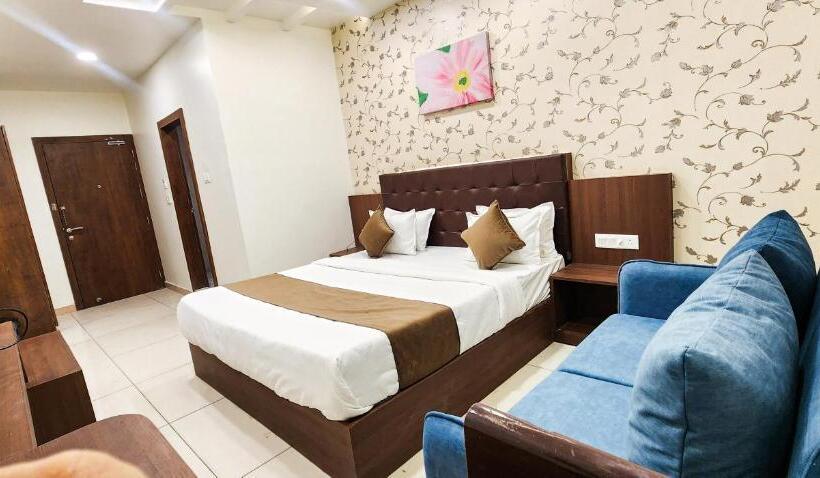 סטודיו סופריור, Nova Shapar