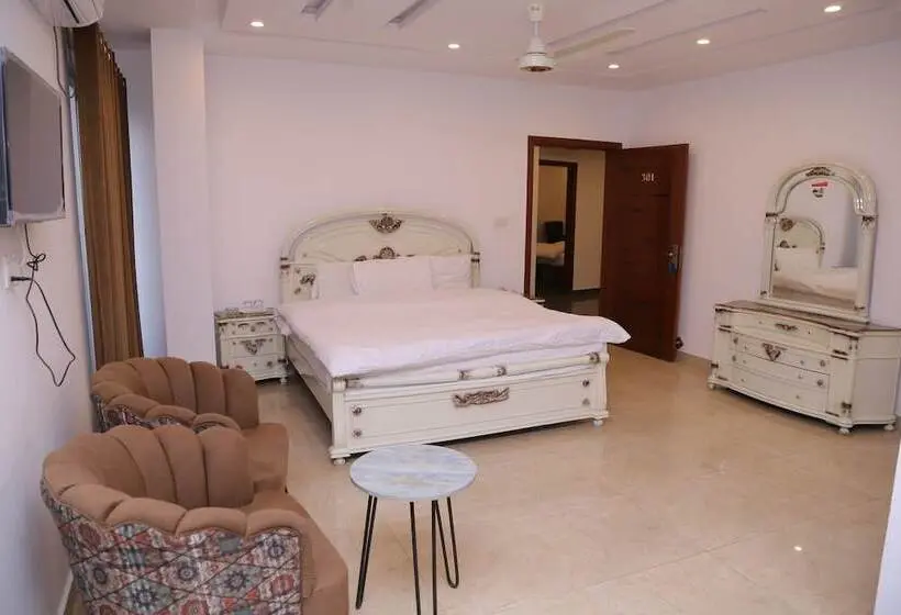 اتاق اکونومی, Regal Residency