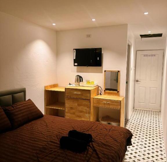 Номер Стандарт, Yok Guest House