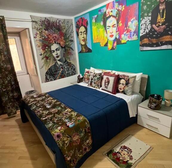 اتاق استاندارد با سرویس بهداشتی مشترک, Plebiscito Charme Rooms