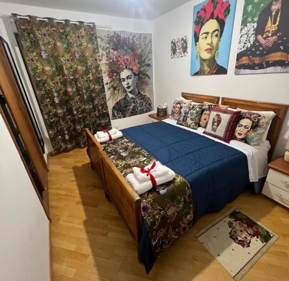 اتاق استاندارد با سرویس بهداشتی مشترک, Plebiscito Charme Rooms